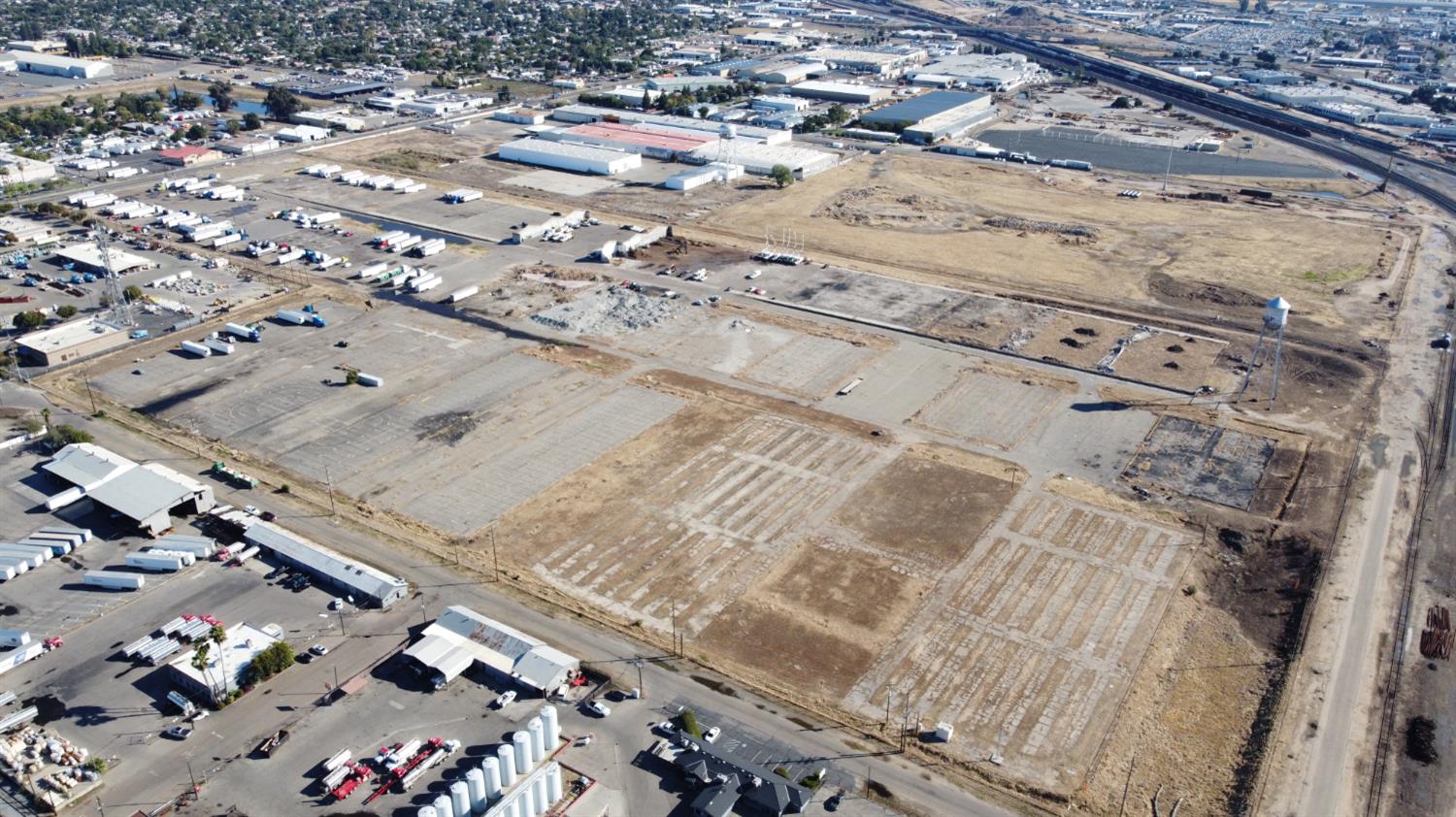 2314 S Orange Ave, Fresno, CA 93725