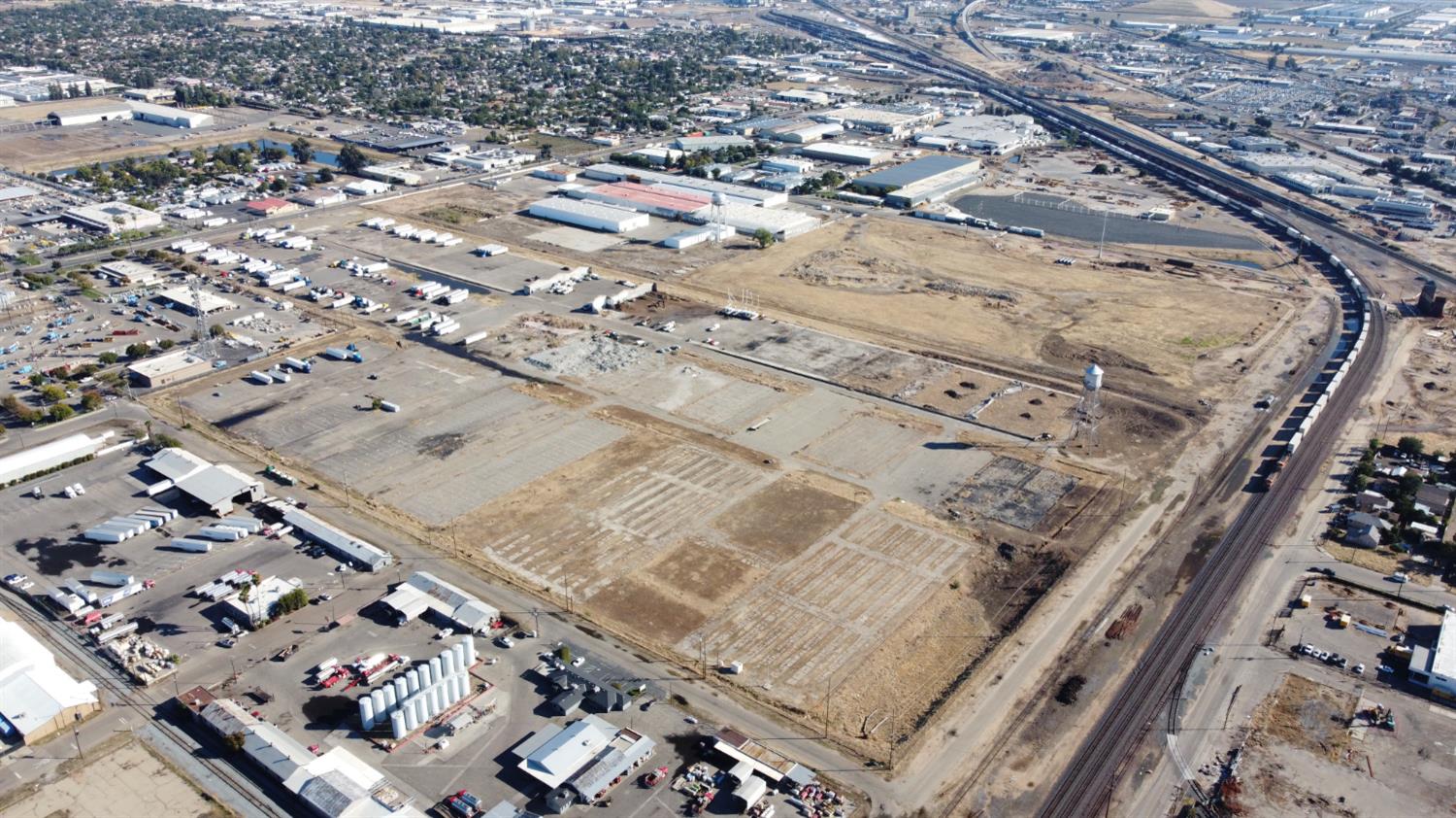 2314 S Orange Ave, Fresno, CA 93725