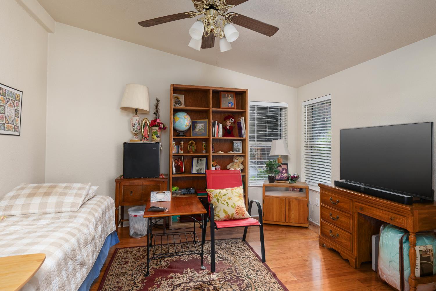 8701 Highway 41 #8, Fresno, CA 93720