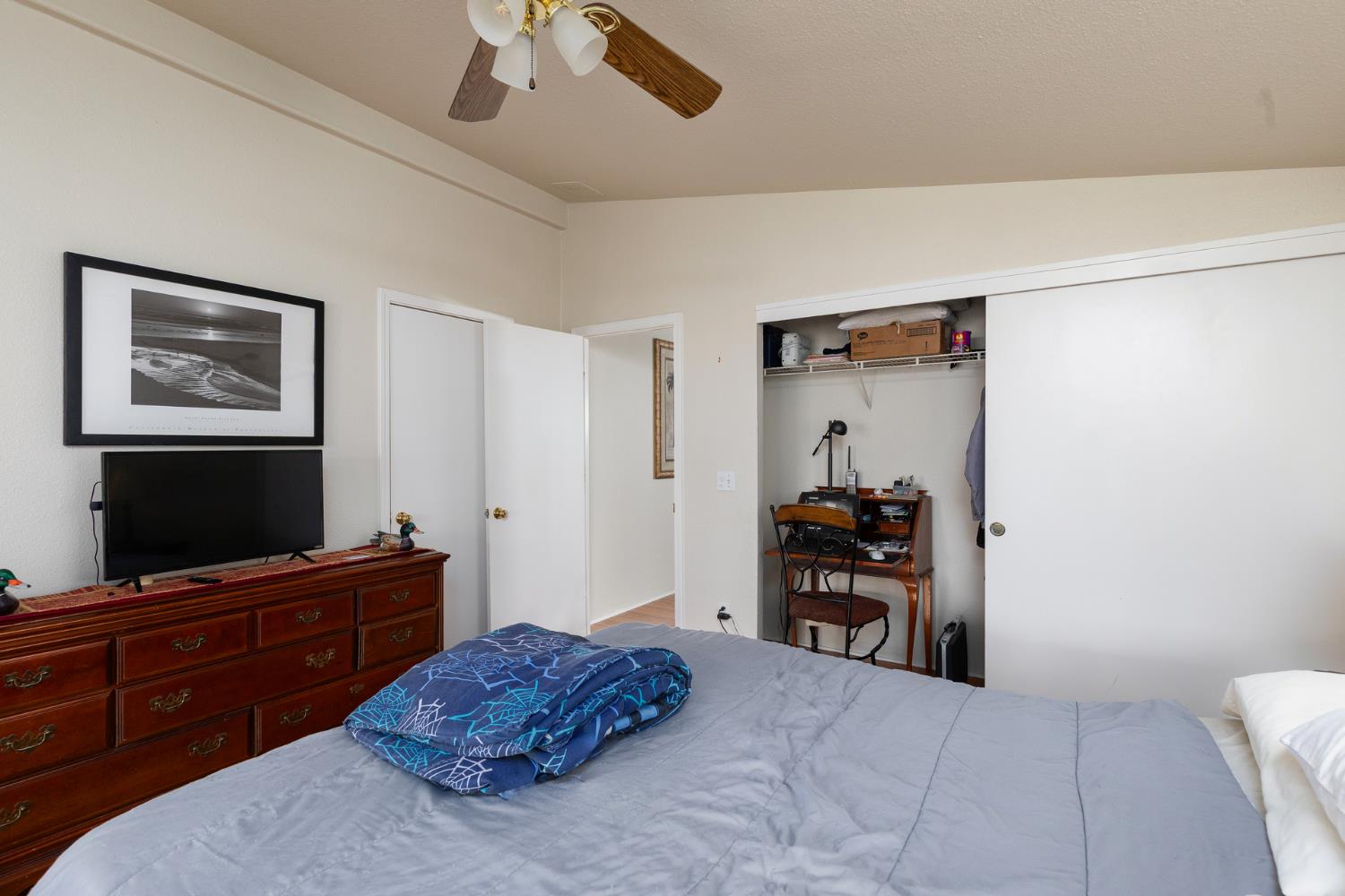 8701 Highway 41 #8, Fresno, CA 93720