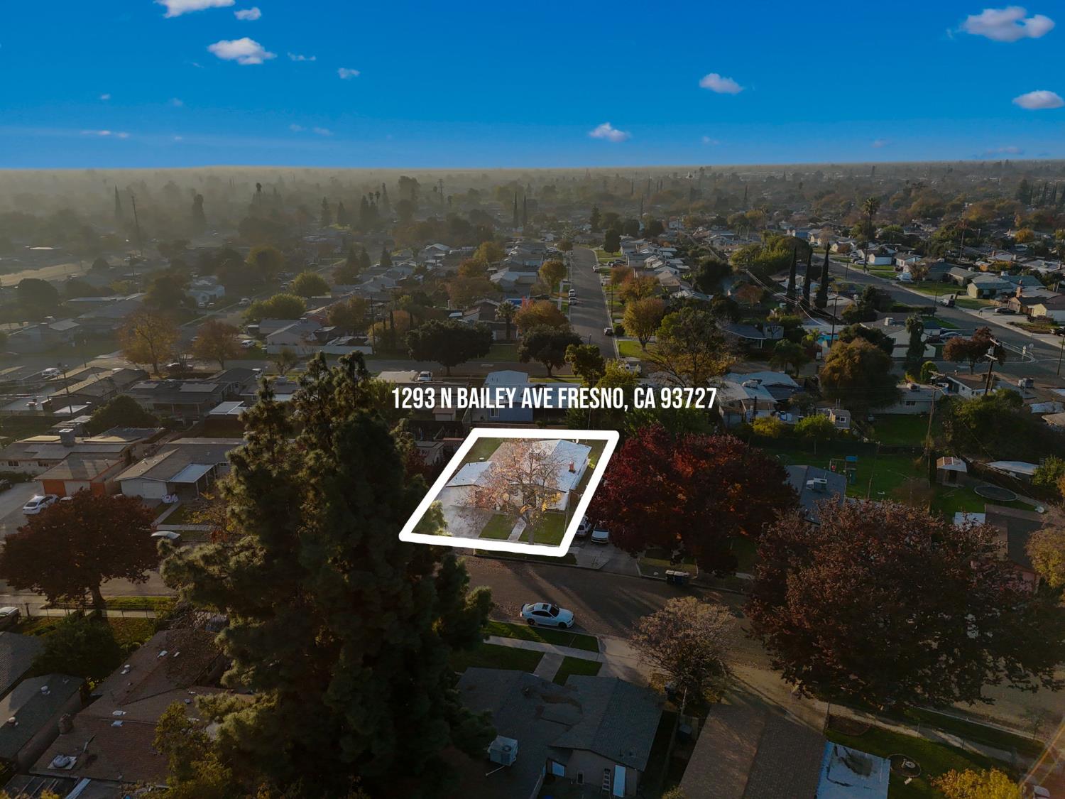 1293 N Bailey Ave, Fresno, CA 93727