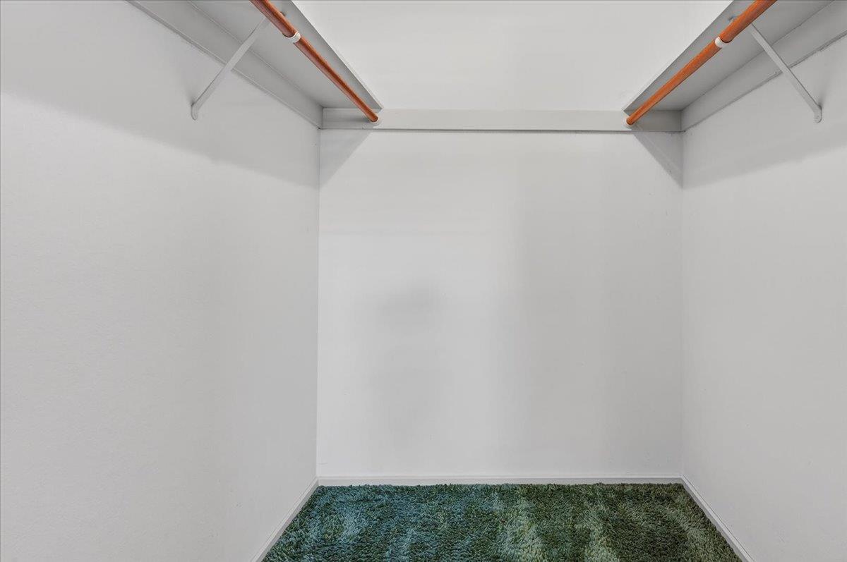 6112 E Montecito Ave, Fresno, CA 93727