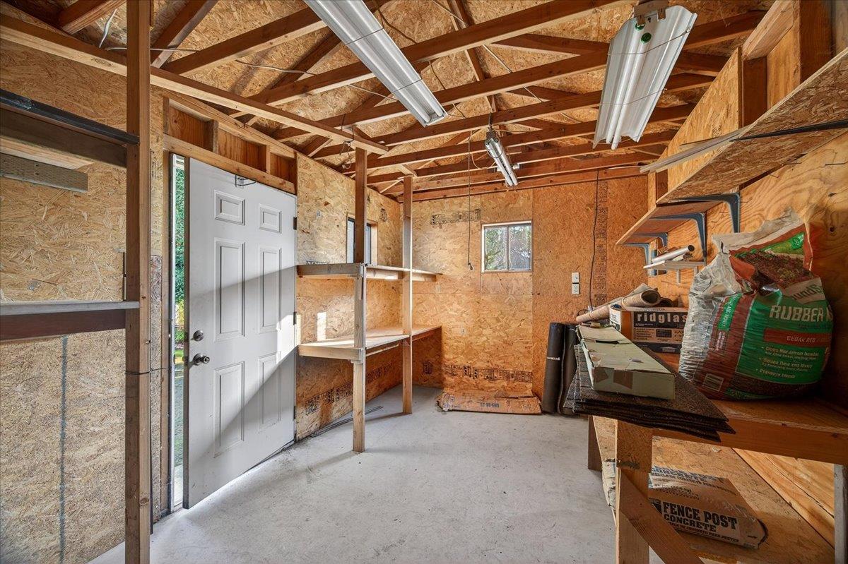 6112 E Montecito Ave, Fresno, CA 93727