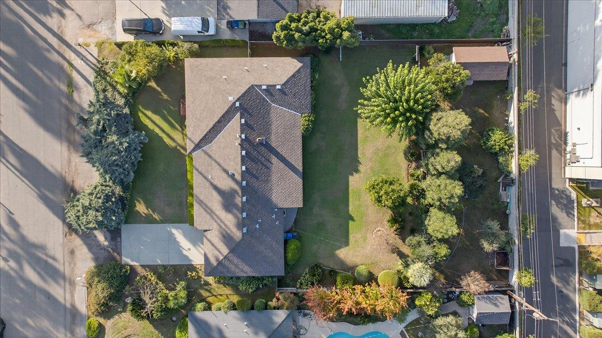 6112 E Montecito Ave, Fresno, CA 93727