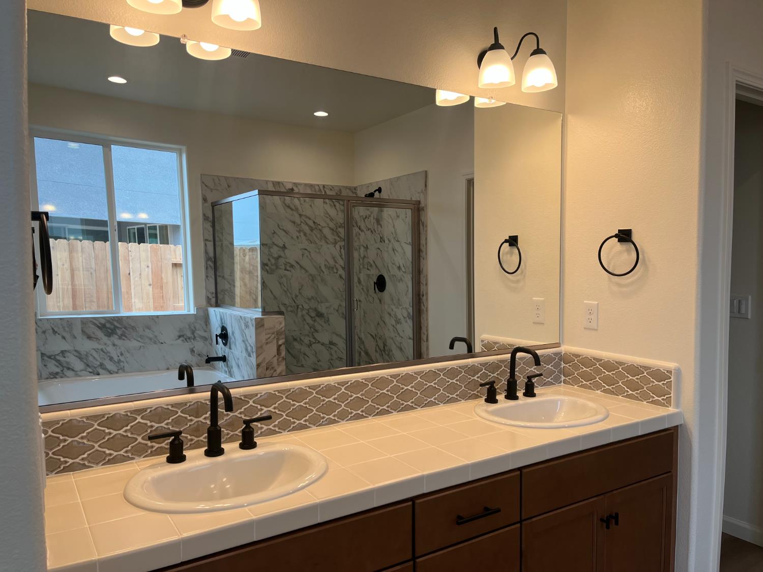 1252 Catherdral Ct S, Madera, CA 93636