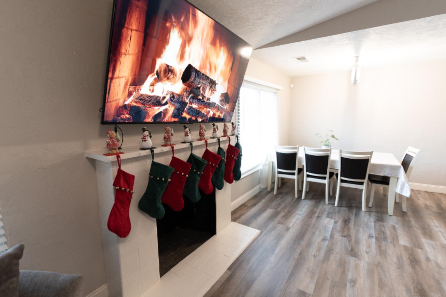 4860 E Amherst Ave, Fresno, CA 93703