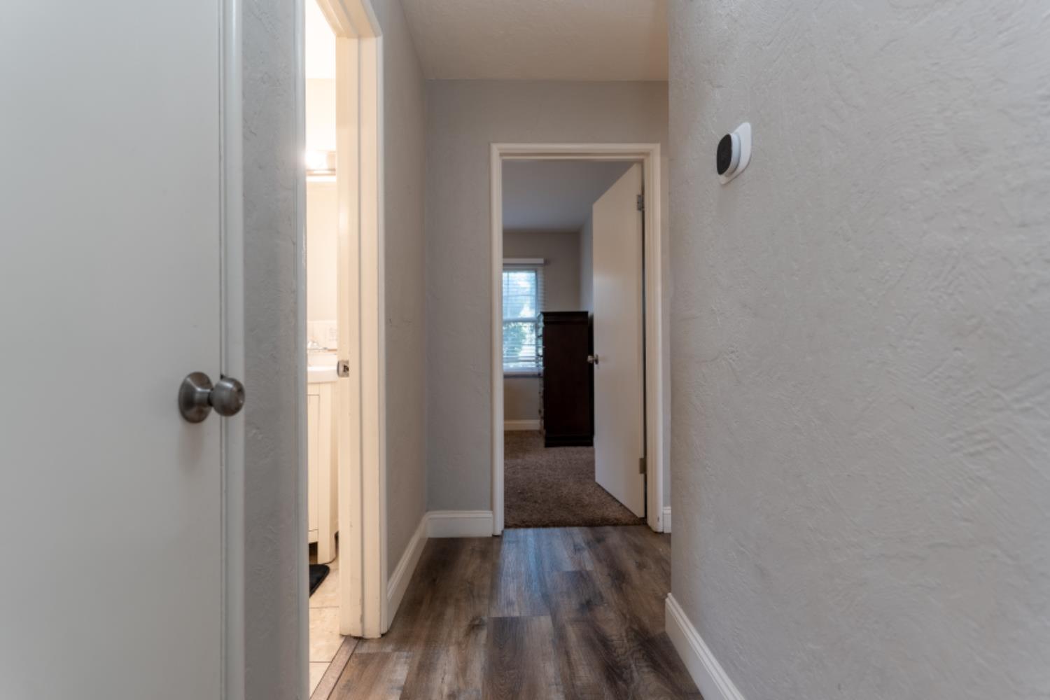 4860 E Amherst Ave, Fresno, CA 93703