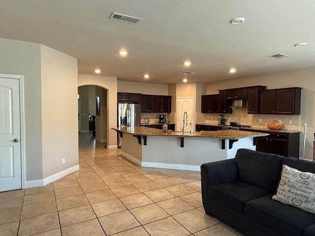 3725 W Clinton Ave, Visalia, CA 93291