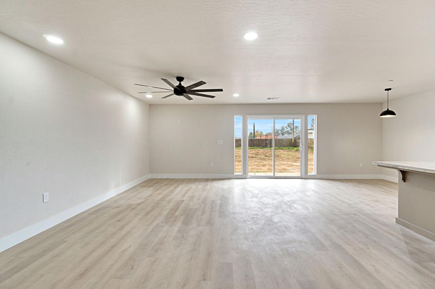 17133 Camden, Madera, CA 93638