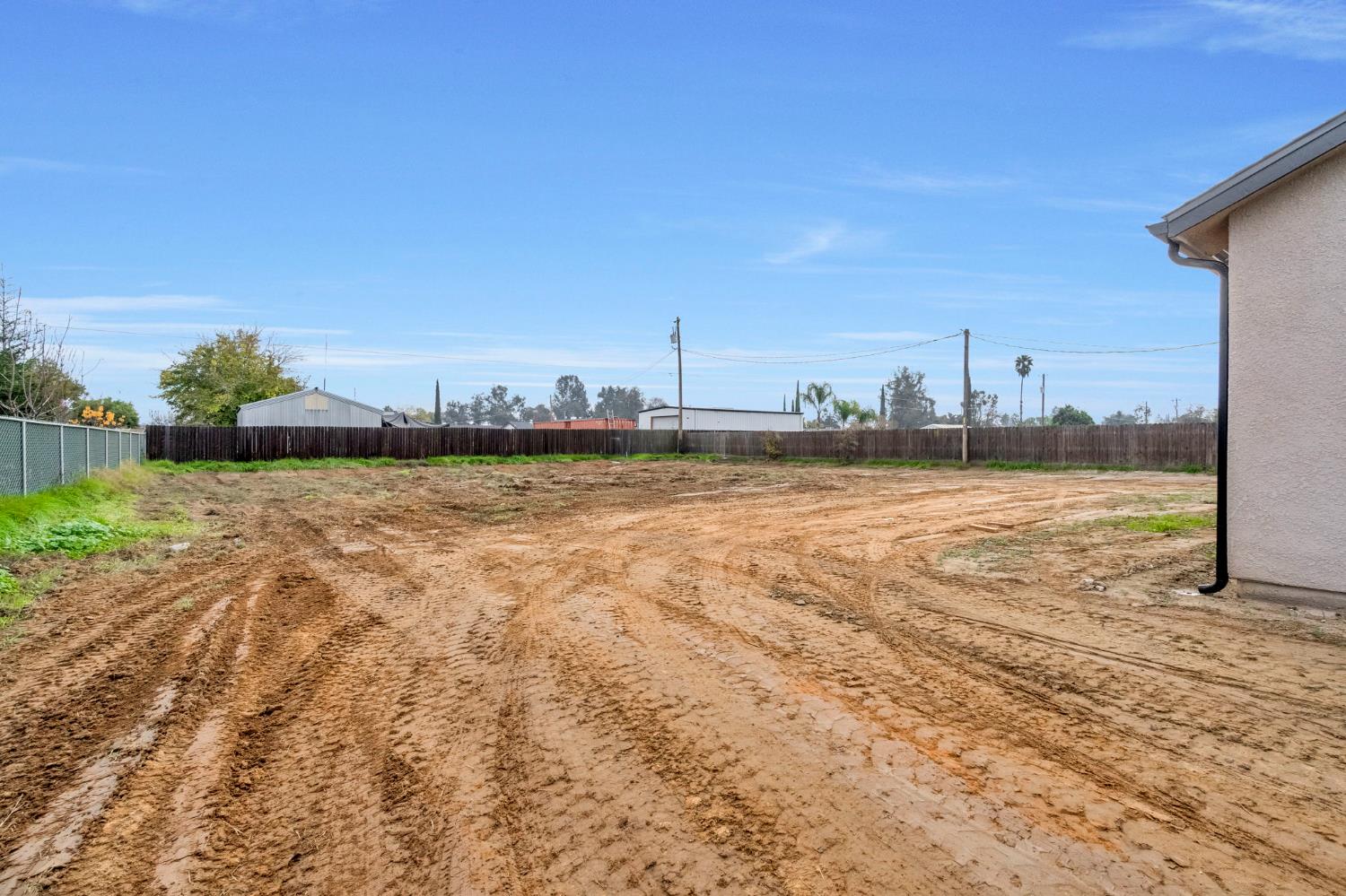 17133 Camden, Madera, CA 93638