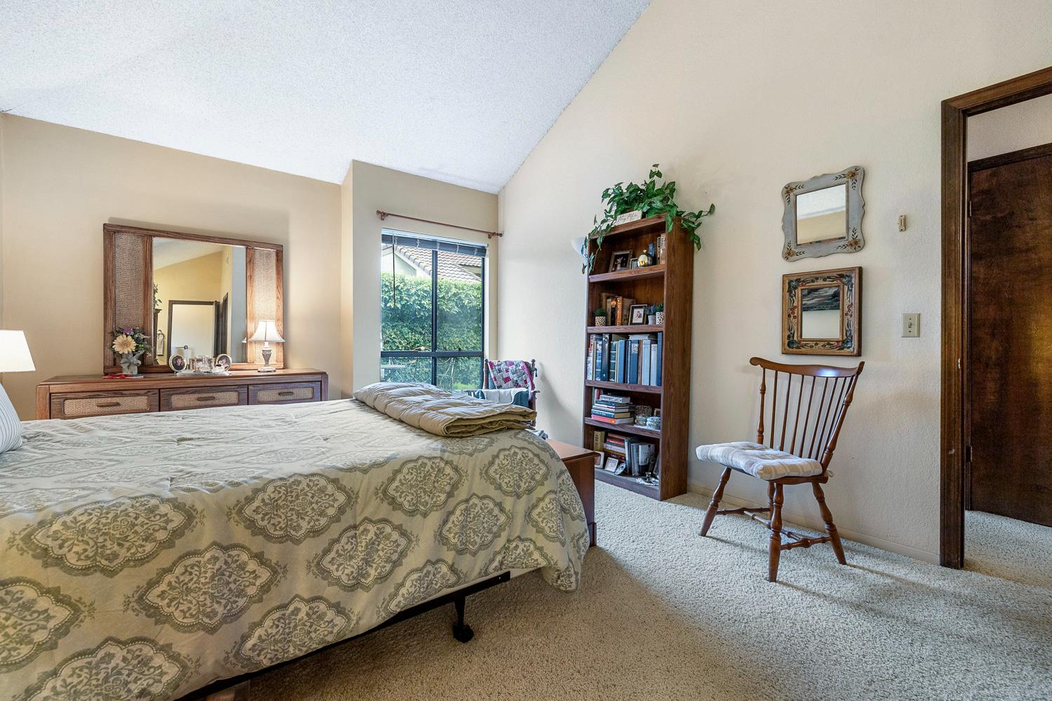 5739 N Monte Ave #1, Fresno, CA 93711