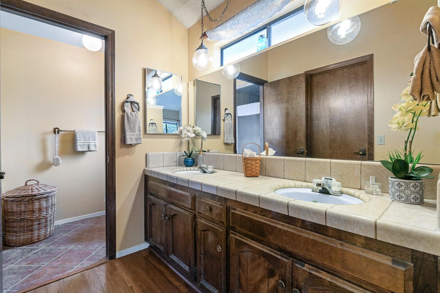 5739 N Monte Ave #1, Fresno, CA 93711