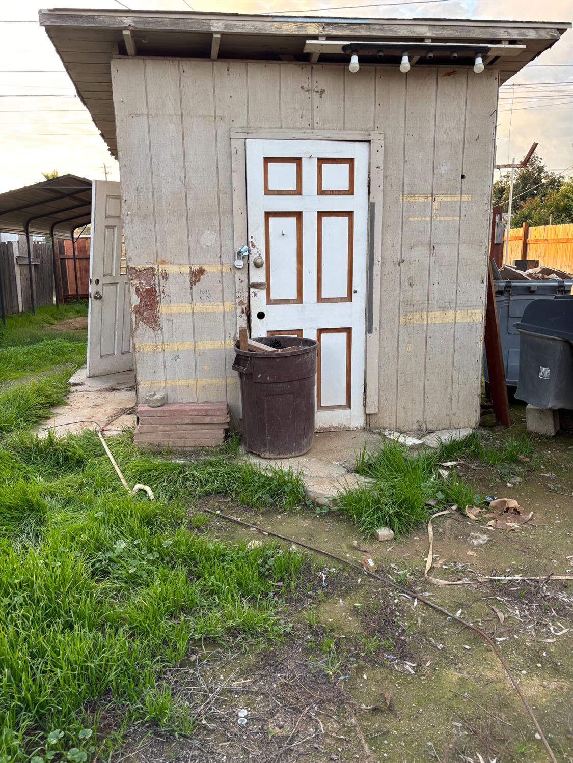 820 Columbia St, Madera, CA 93638