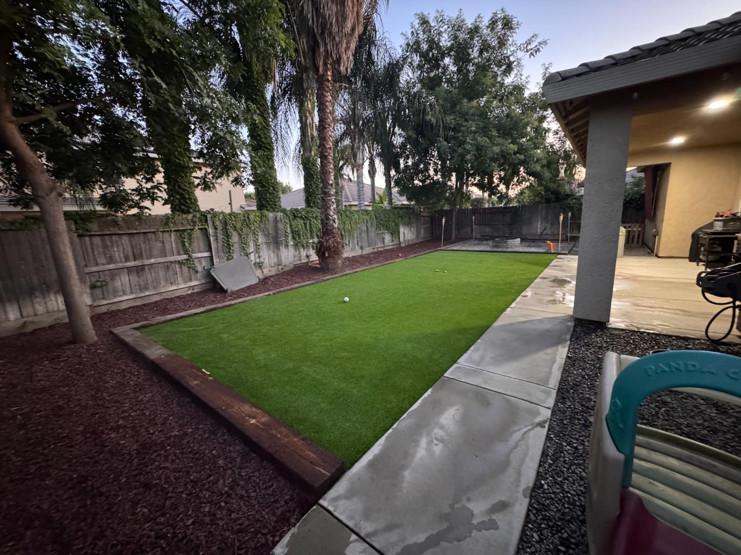 2945 W Vine St, Visalia, CA 93291