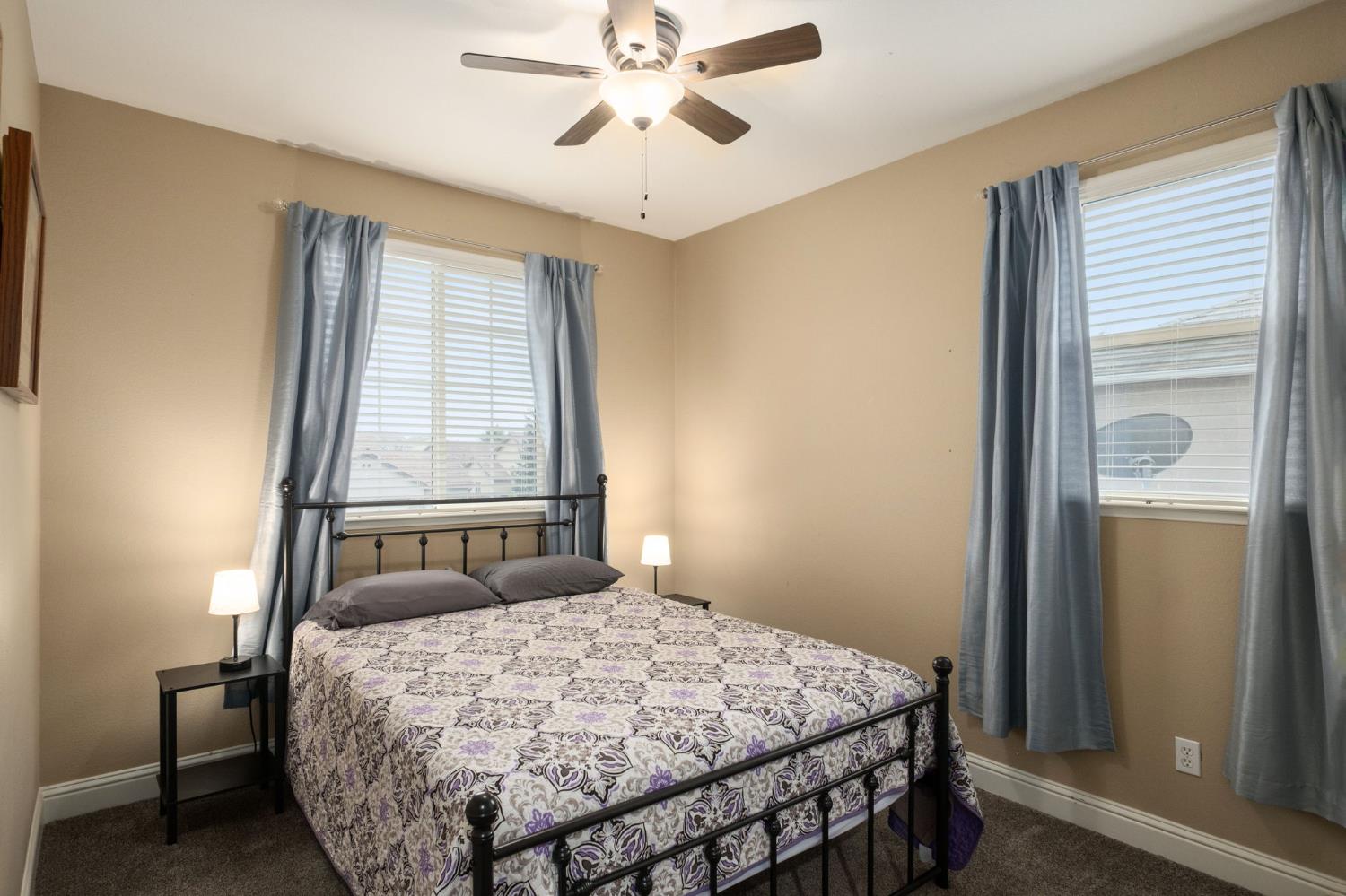 775 S Michelle Ave, Kerman, CA 93630