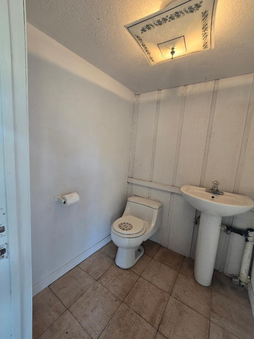 31081 Yosemite Springs Pkwy, Coarsegold, CA 93614