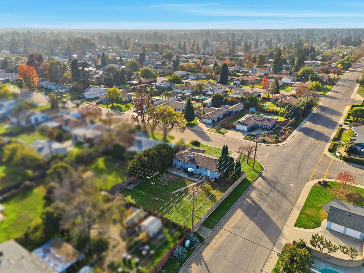 2410 Locust, Visalia, CA 93277