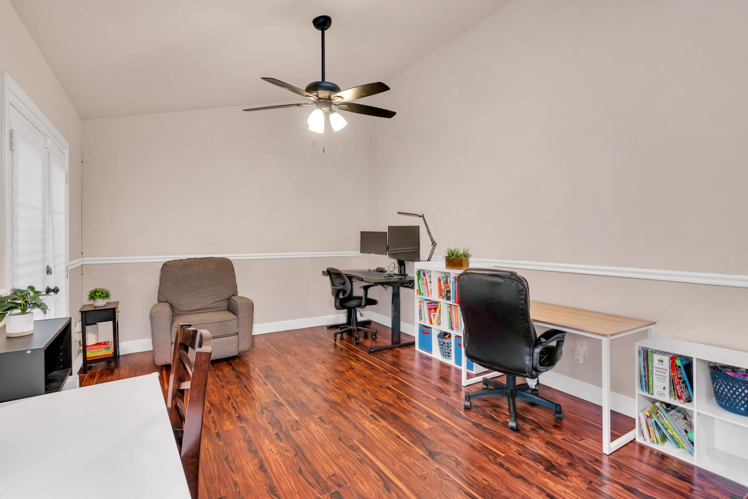 2893 Helm Ave, Clovis, CA 93612