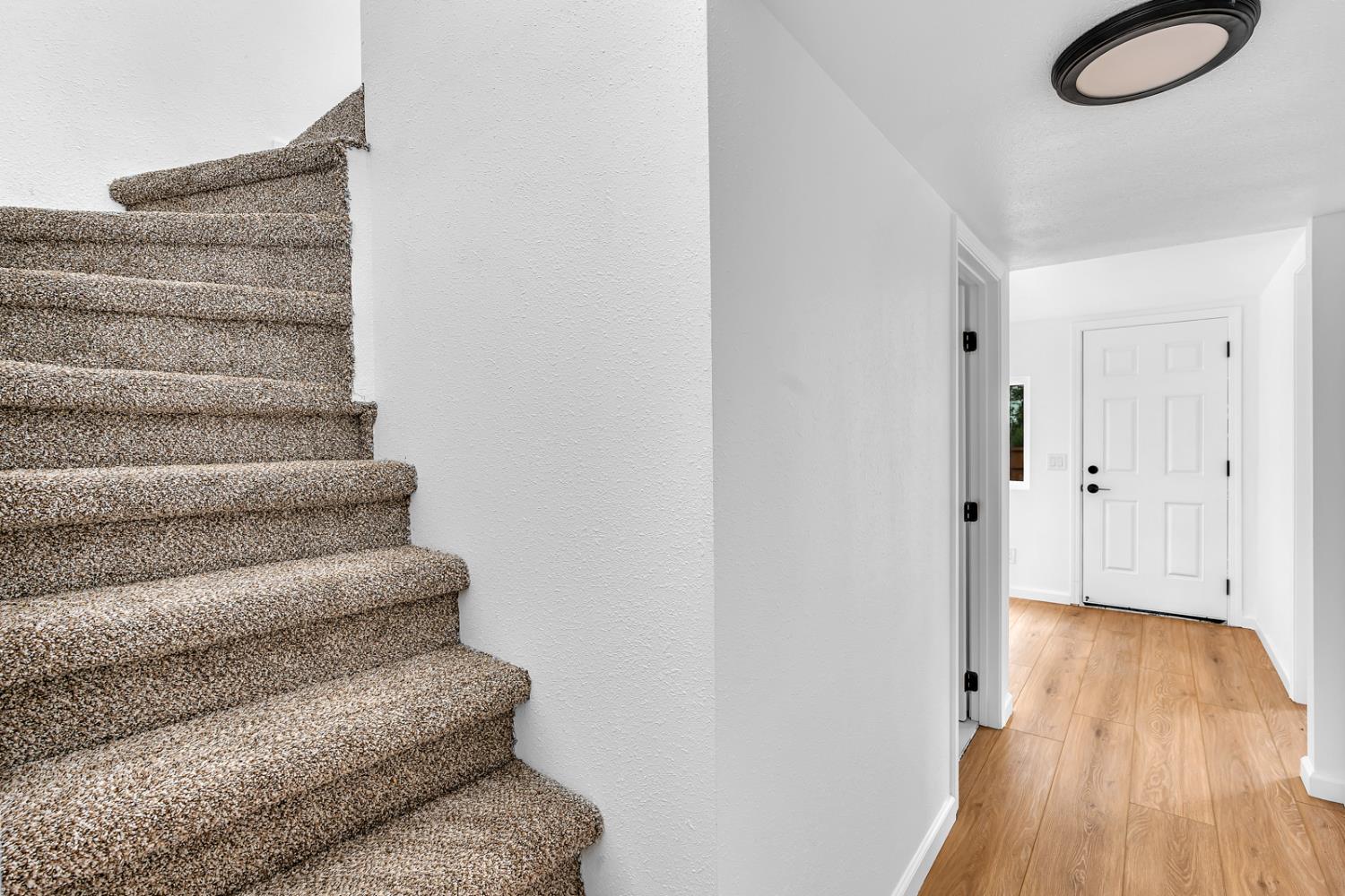 3844 E Balch, Fresno, CA 93702