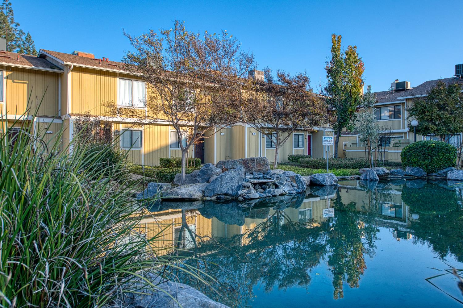 4885 N Backer Ave #154, Fresno, CA 93726