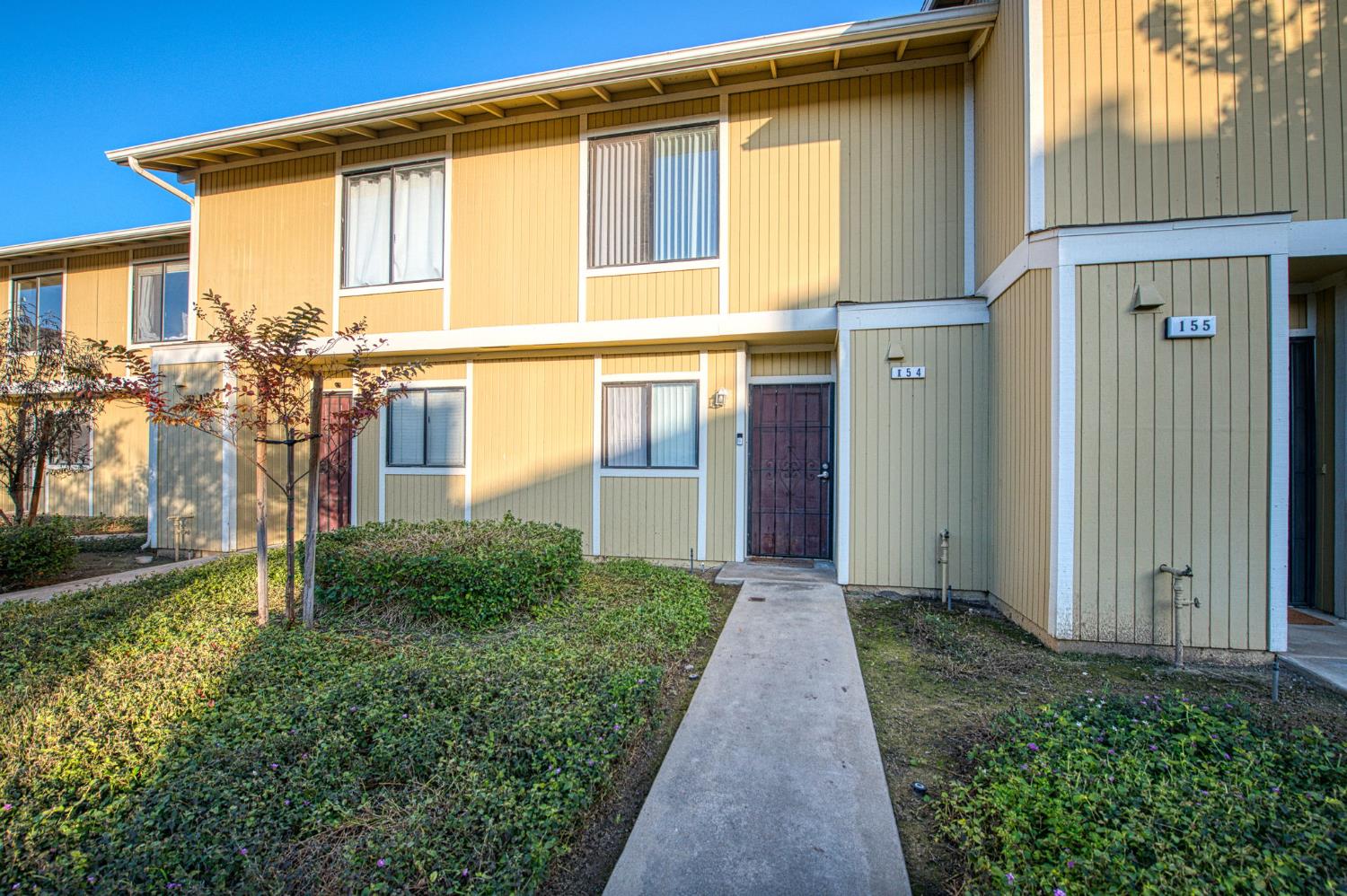 4885 N Backer Ave #154, Fresno, CA 93726