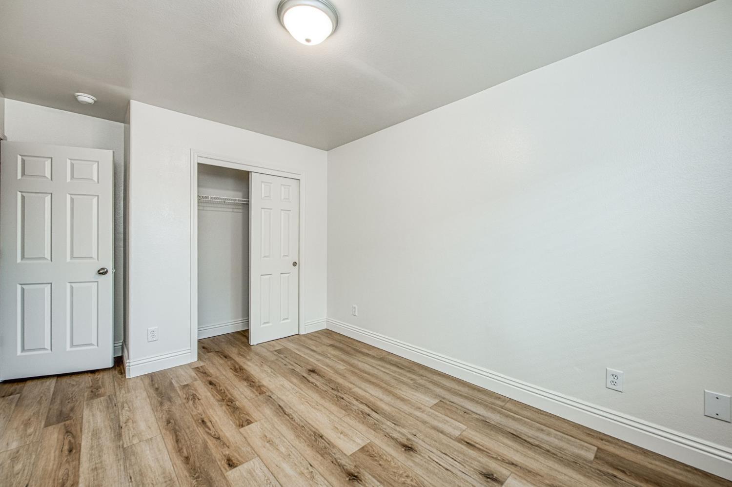 5176 W Michigan Ave, Fresno, CA 93722