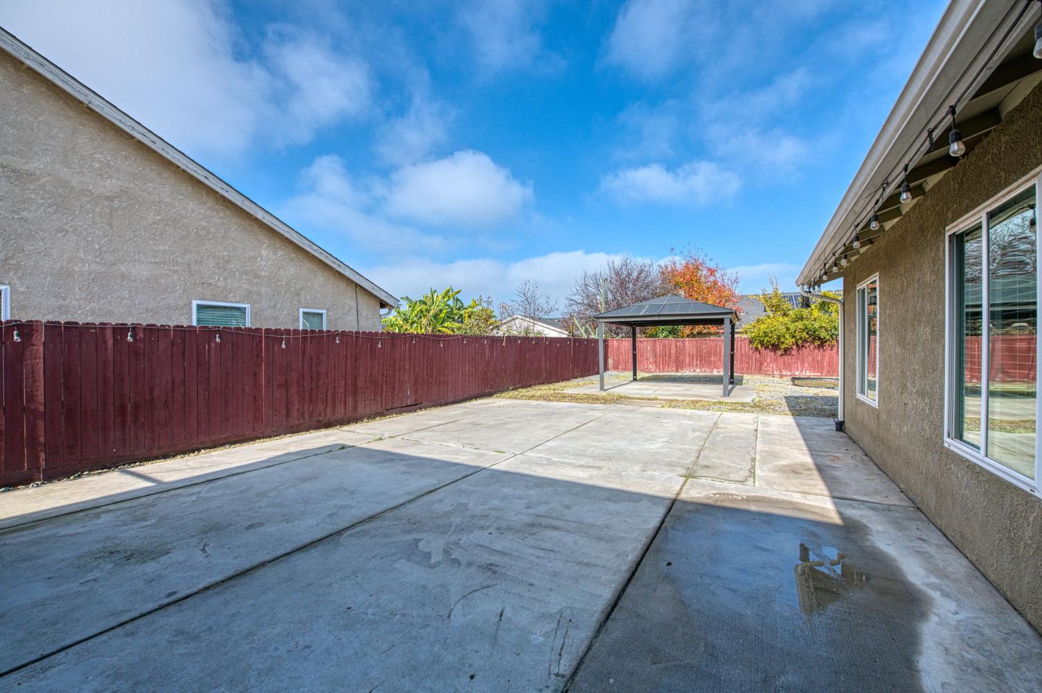 5176 W Michigan Ave, Fresno, CA 93722
