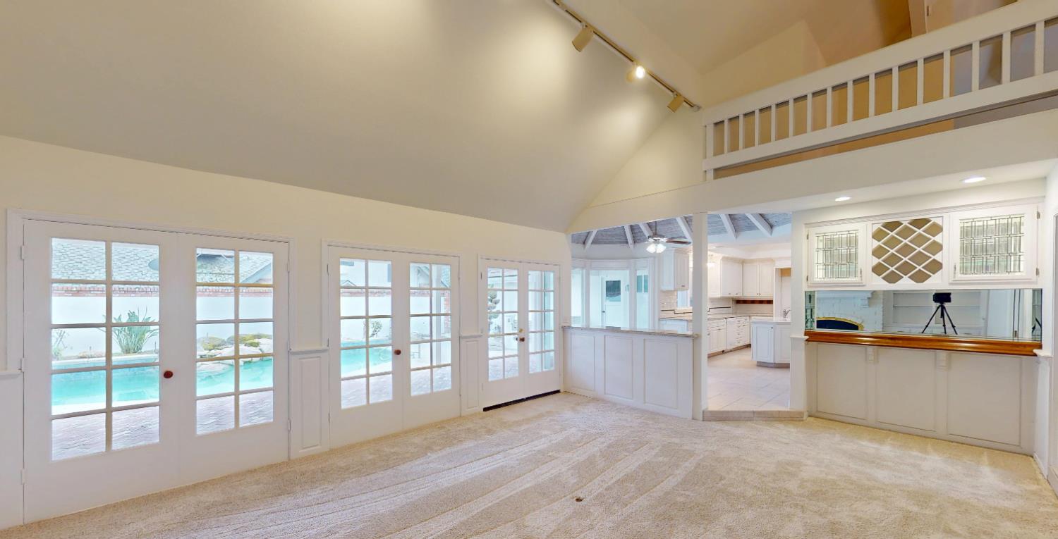 2903 W Cromwell Ave, Fresno, CA 93711