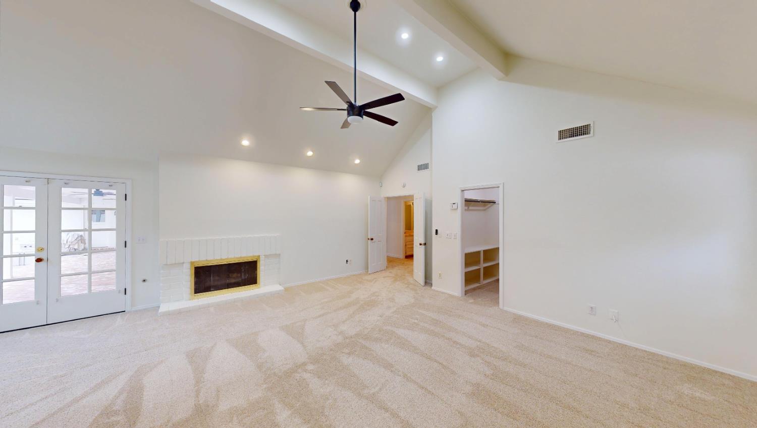 2903 W Cromwell Ave, Fresno, CA 93711