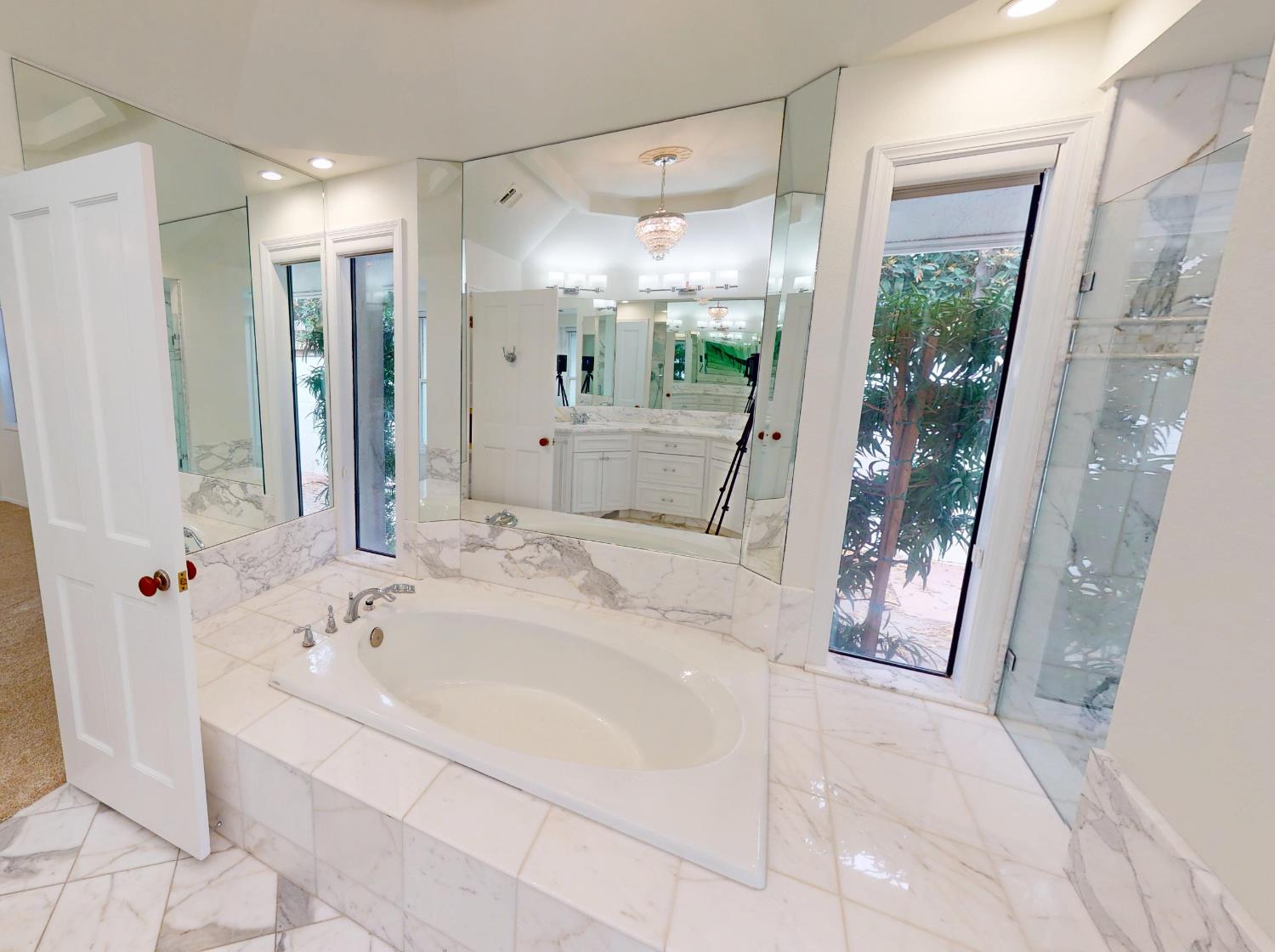 2903 W Cromwell Ave, Fresno, CA 93711