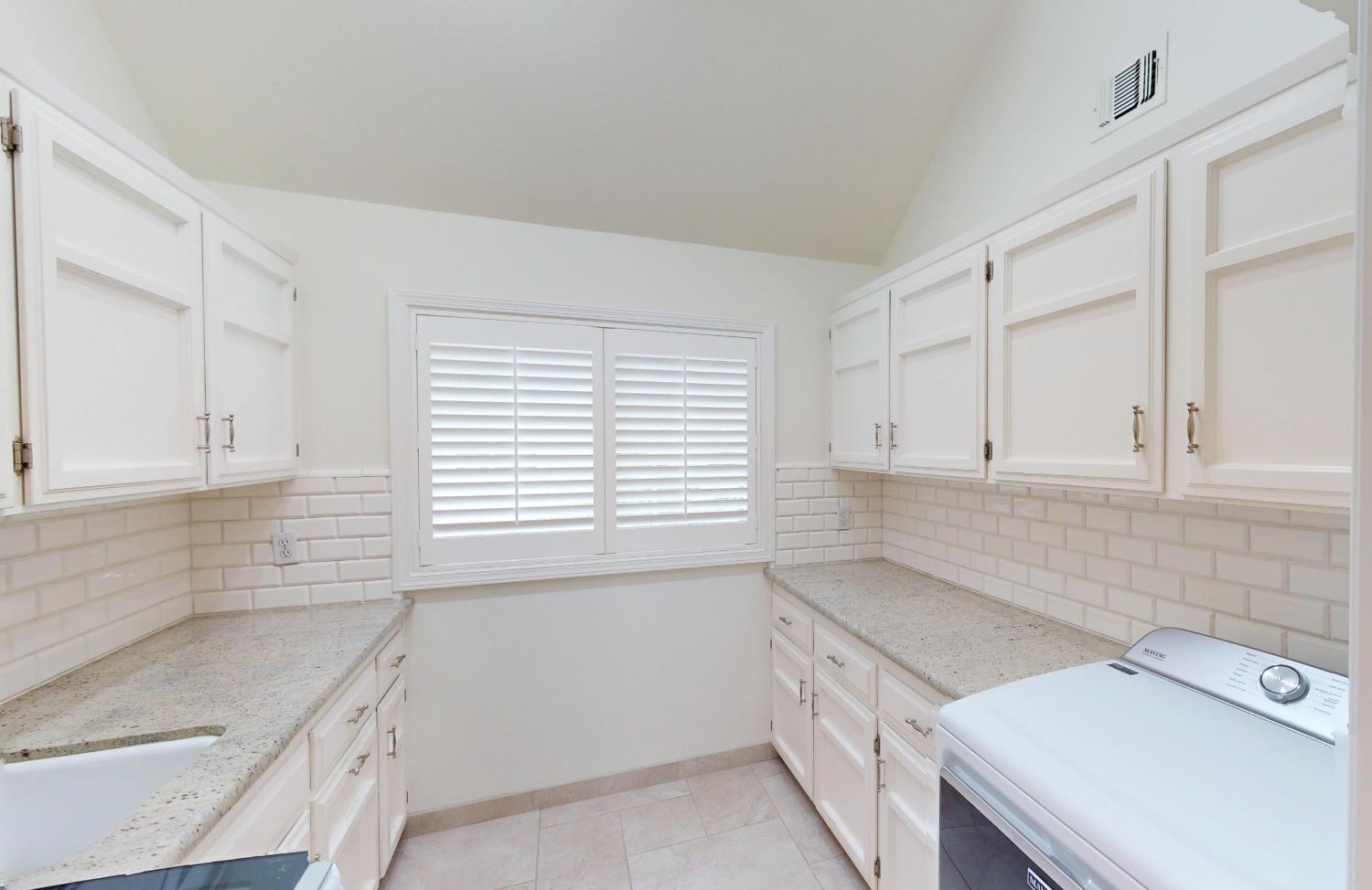 2903 W Cromwell Ave, Fresno, CA 93711