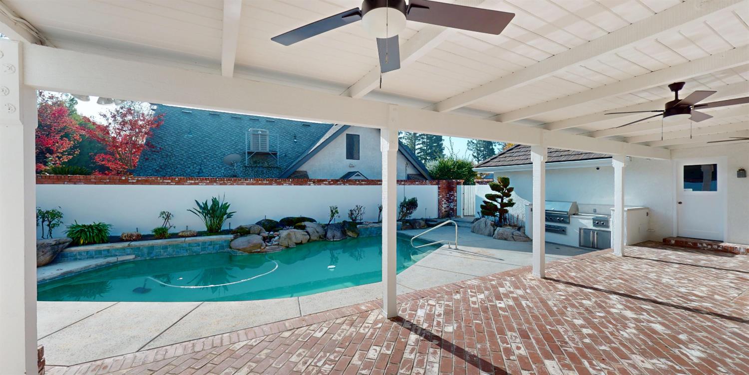 2903 W Cromwell Ave, Fresno, CA 93711