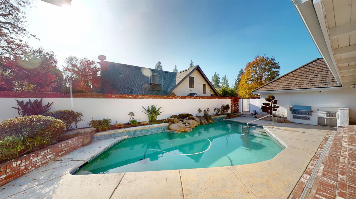 2903 W Cromwell Ave, Fresno, CA 93711