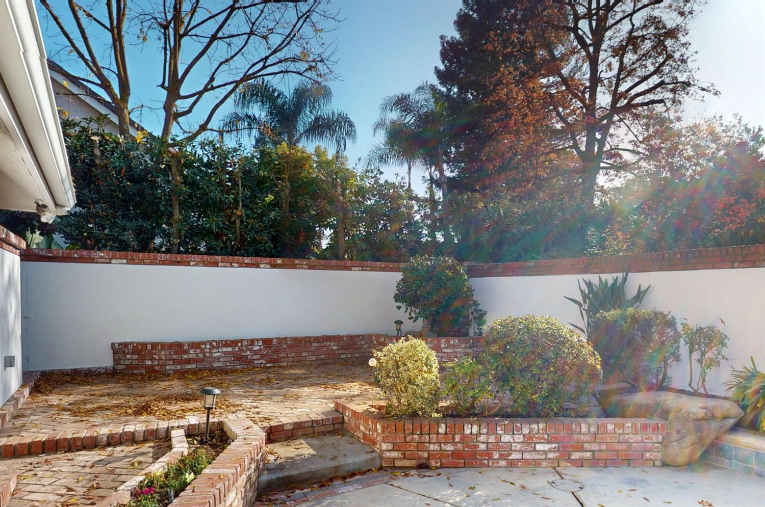 2903 W Cromwell Ave, Fresno, CA 93711