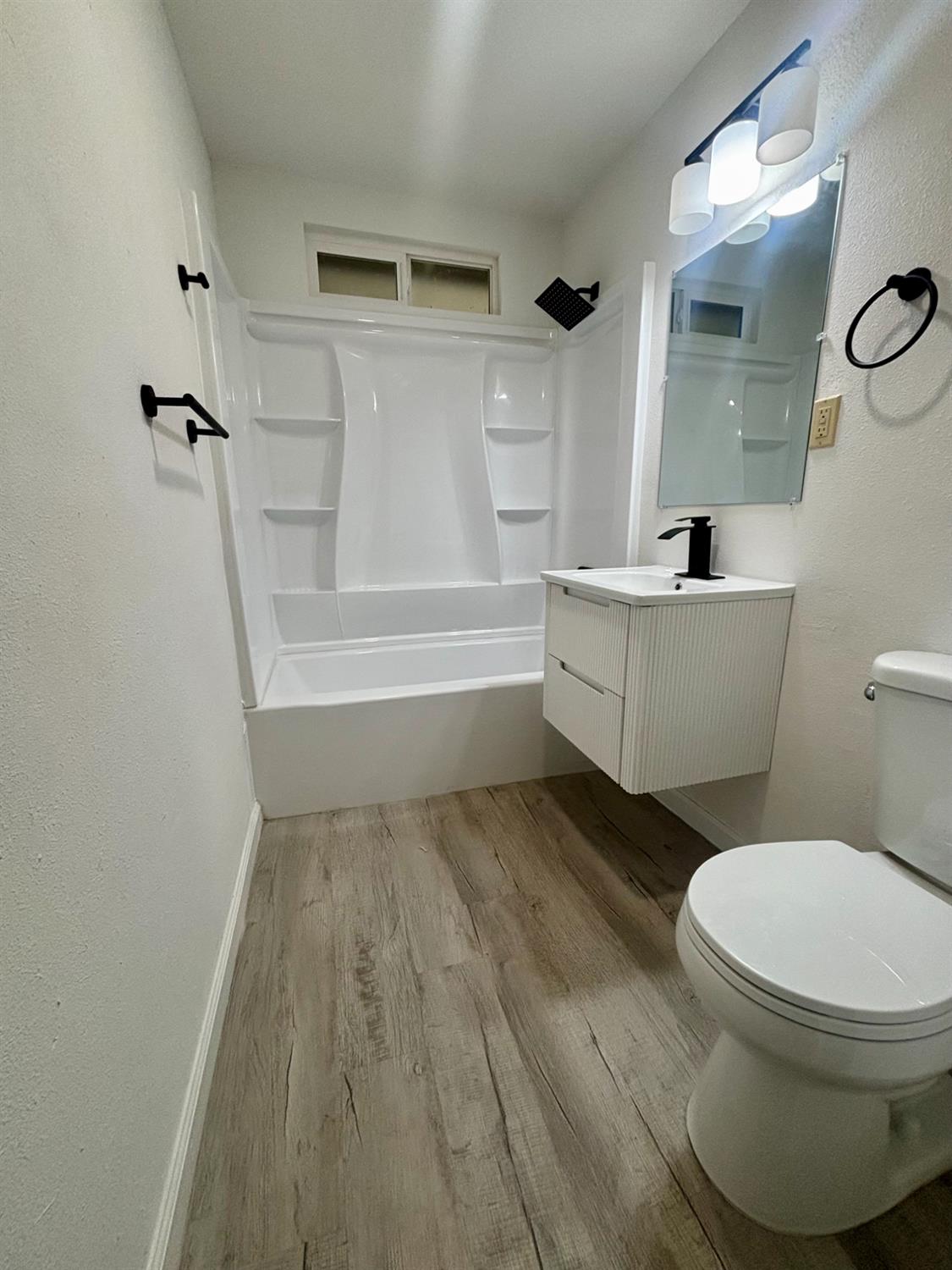 2523 S Lily, Fresno, CA 93706