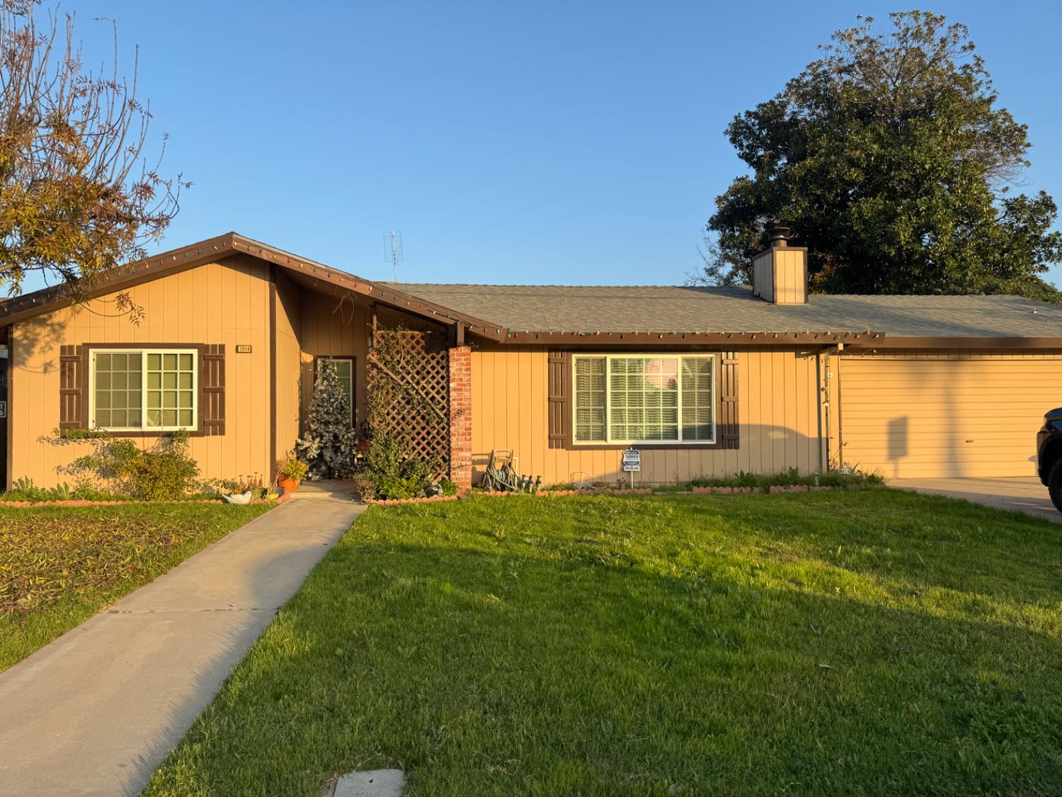 3804 Thompson Ave, Selma, CA 93662