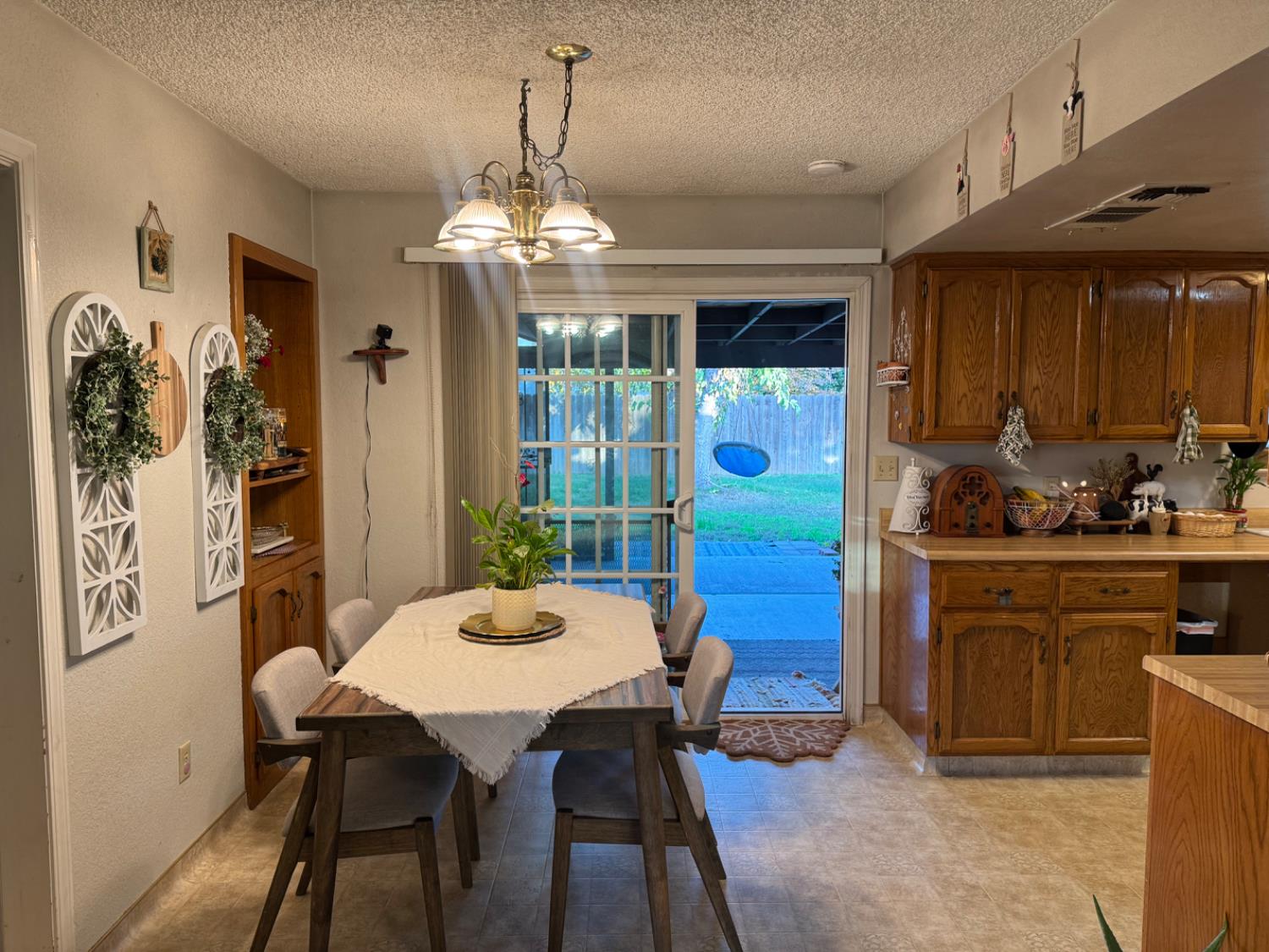 3804 Thompson Ave, Selma, CA 93662