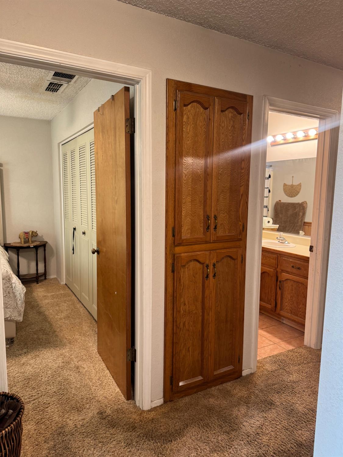 3804 Thompson Ave, Selma, CA 93662