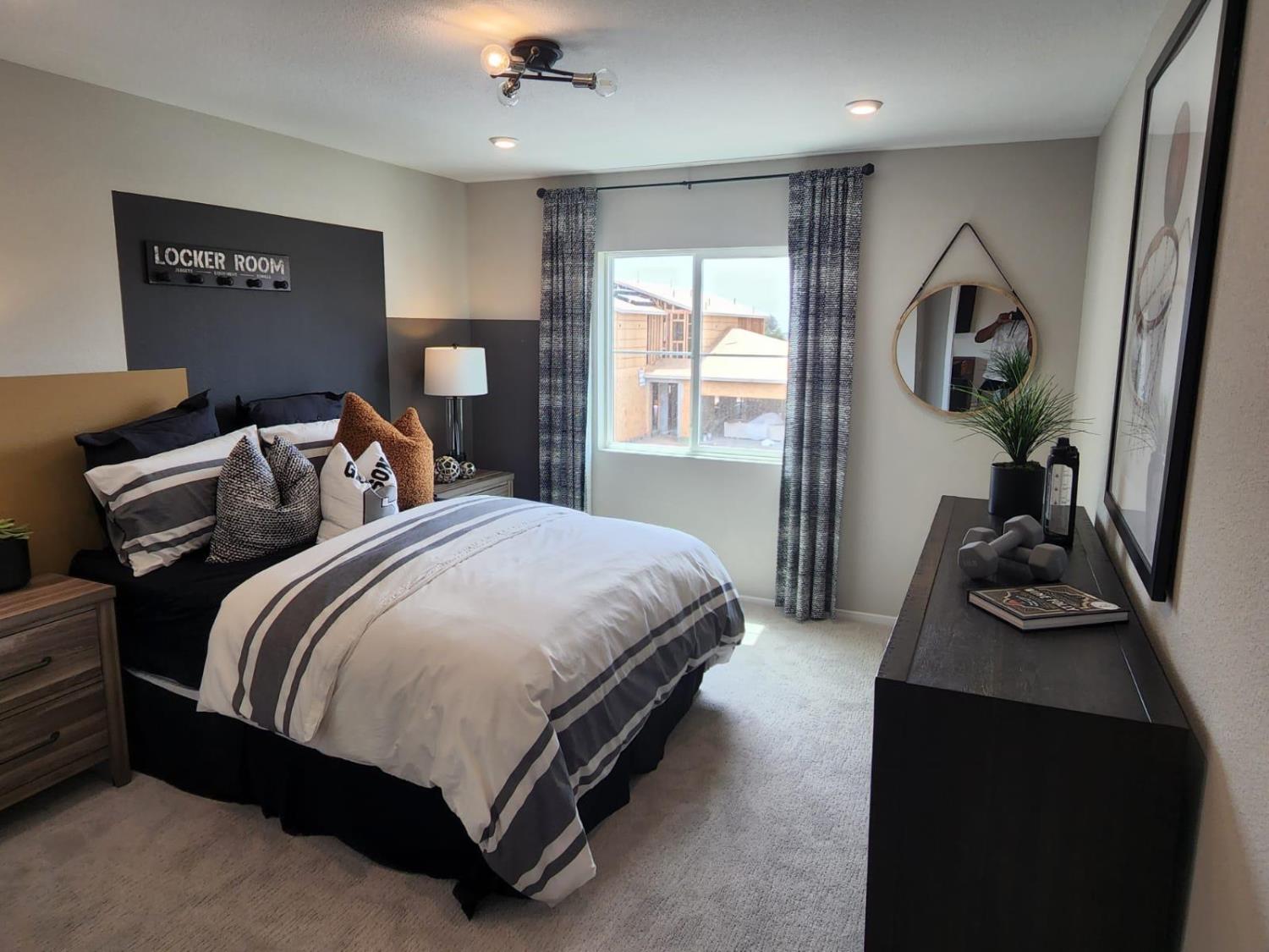 3854 W Bodega Way, San Bernardino, CA 92407