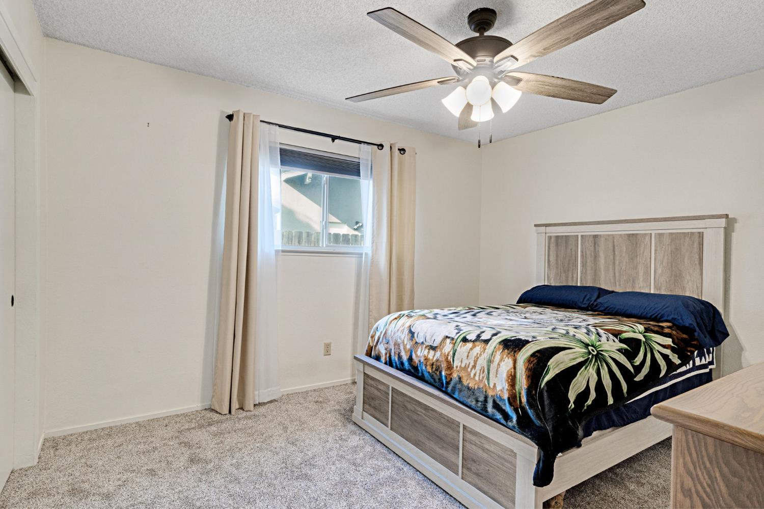 231 W Paul, Fresno, CA 93704