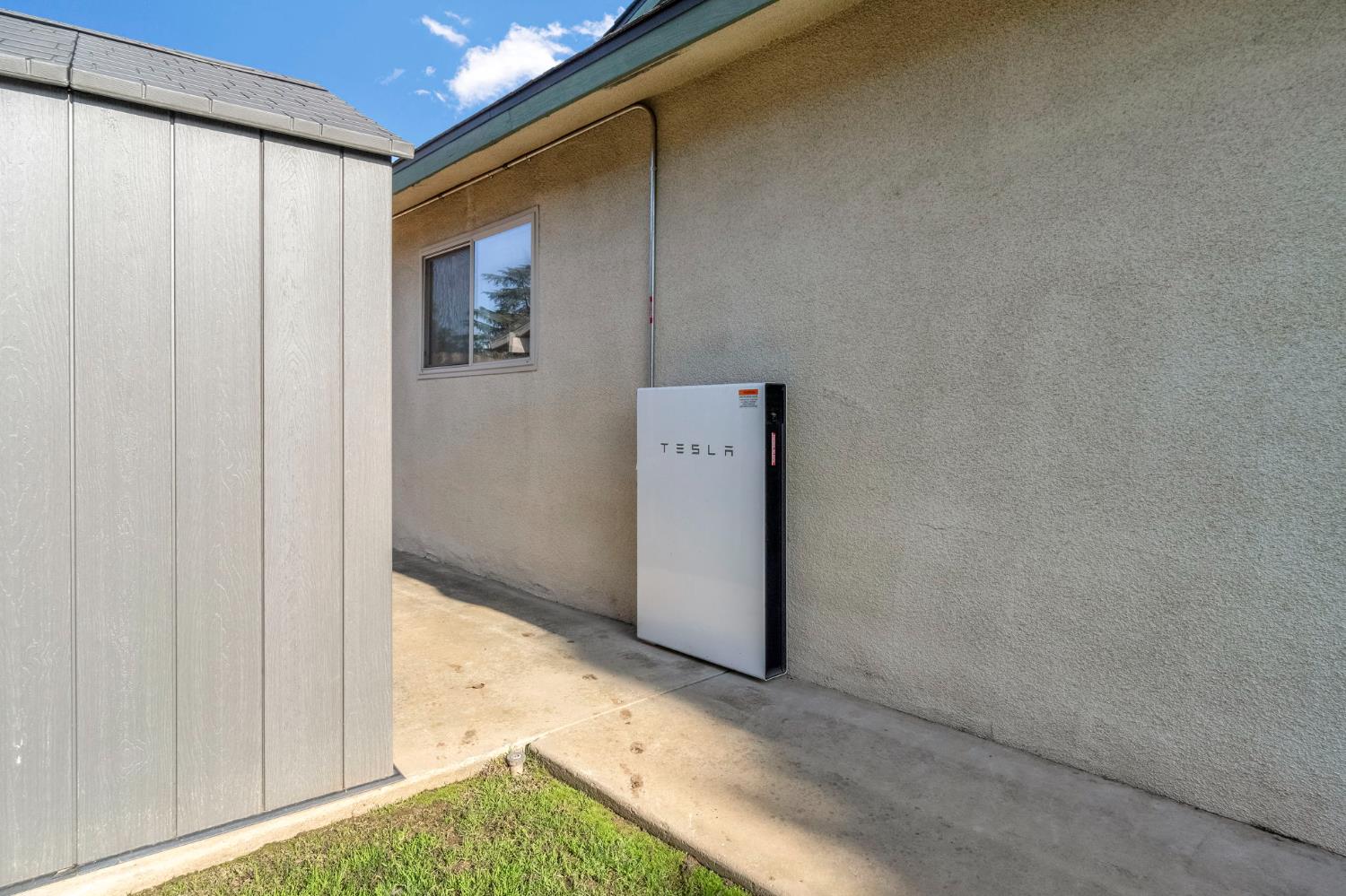 231 W Paul, Fresno, CA 93704