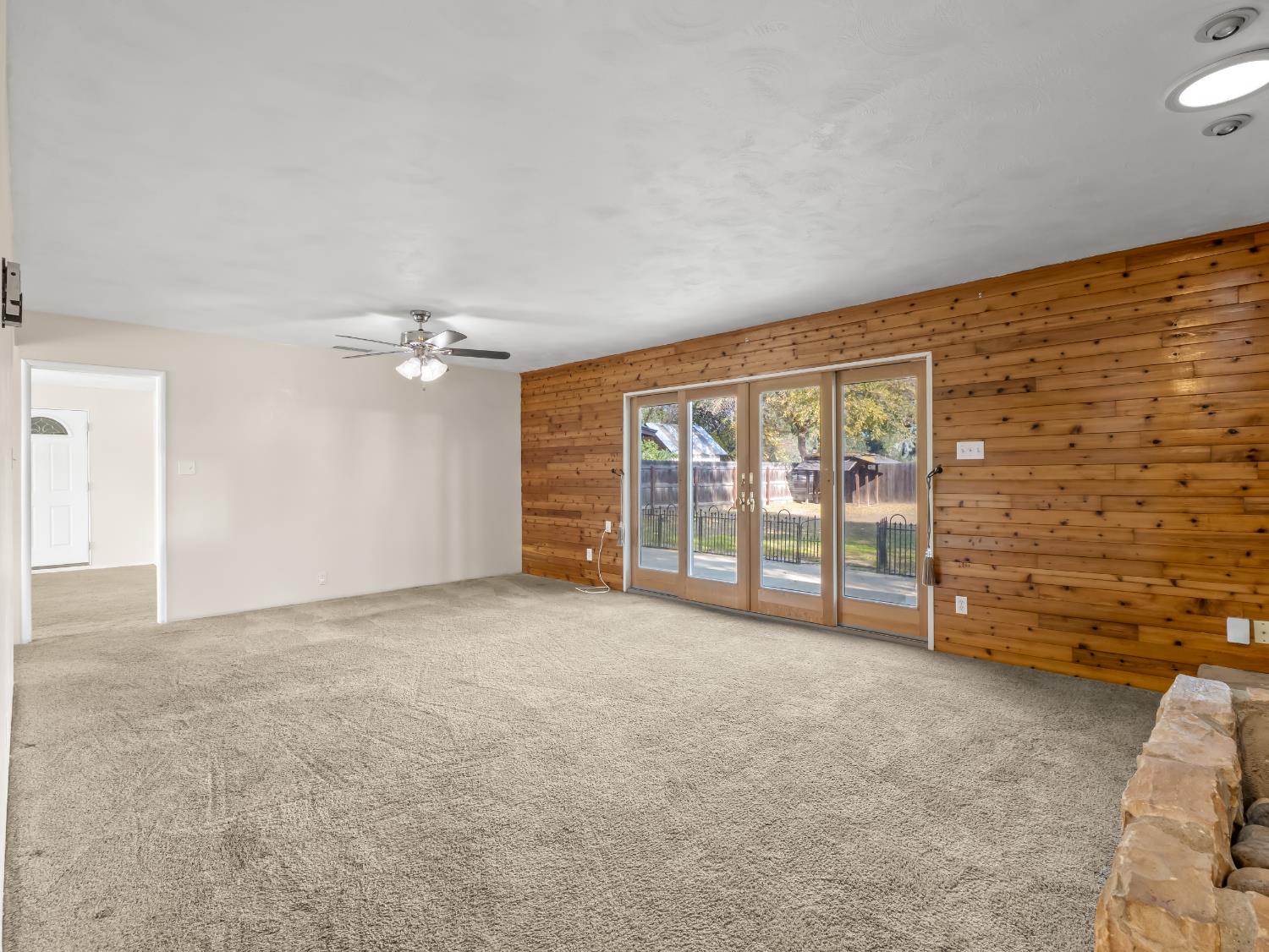 4430 N Teilman Ave, Fresno, CA 93705