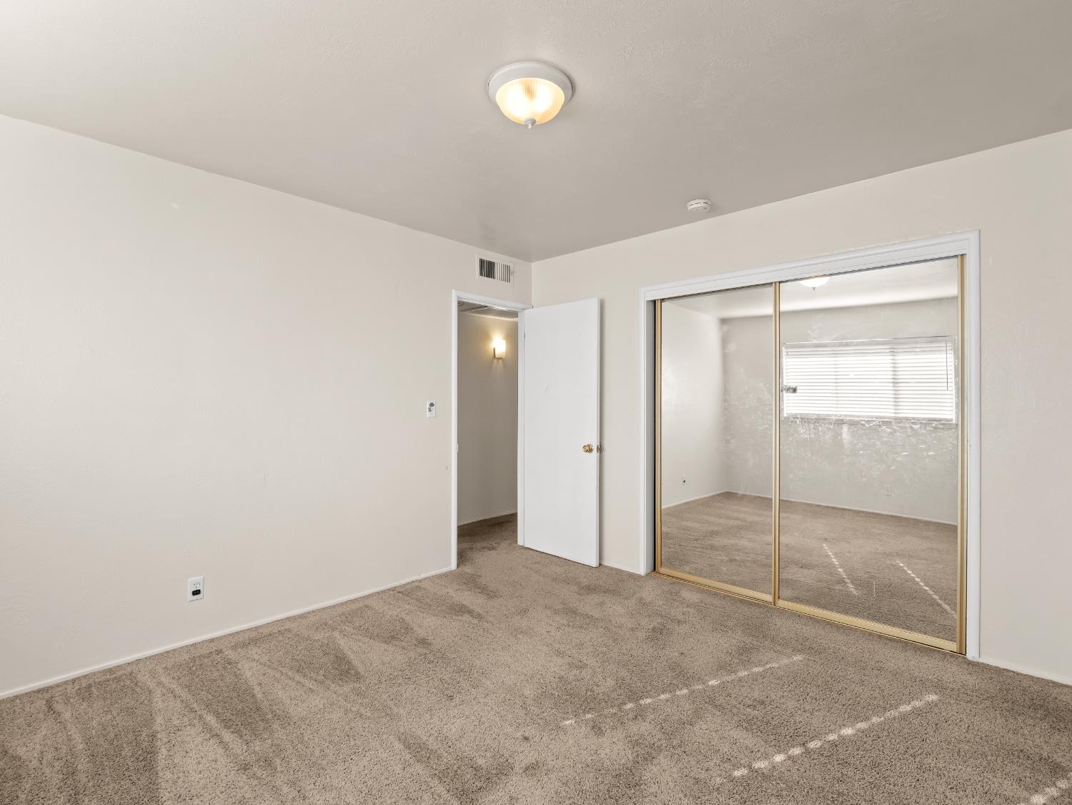 4430 N Teilman Ave, Fresno, CA 93705