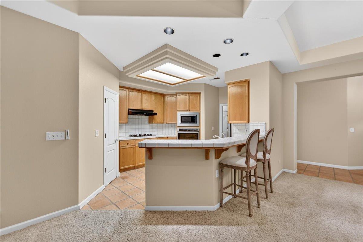 2211 Dawson Cove Ln, Clovis, CA 93611