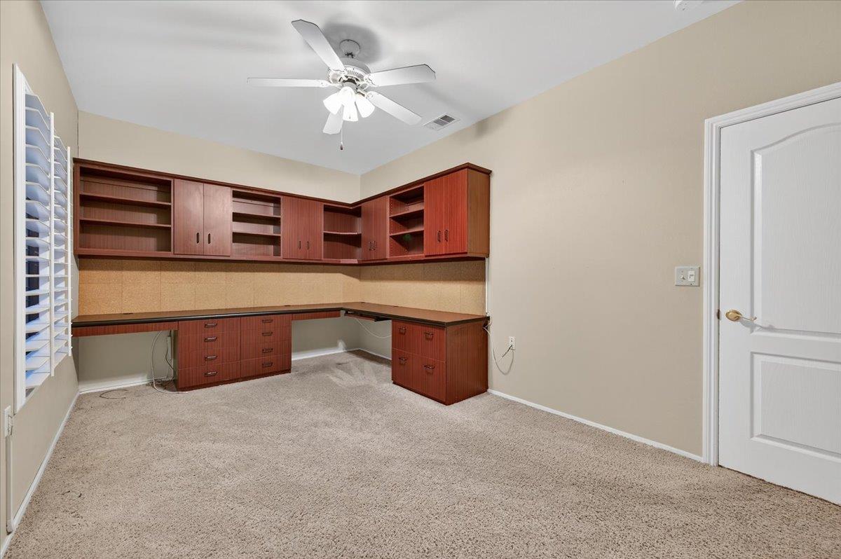 2211 Dawson Cove Ln, Clovis, CA 93611