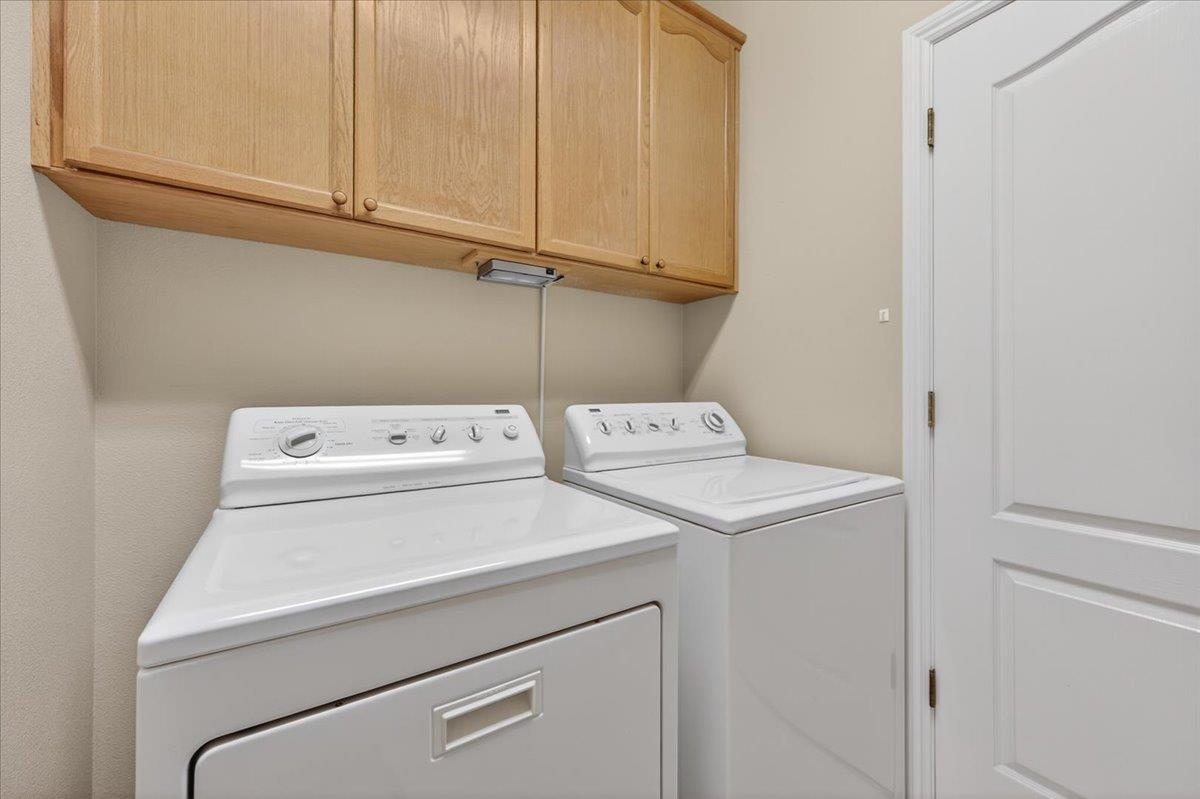 2211 Dawson Cove Ln, Clovis, CA 93611