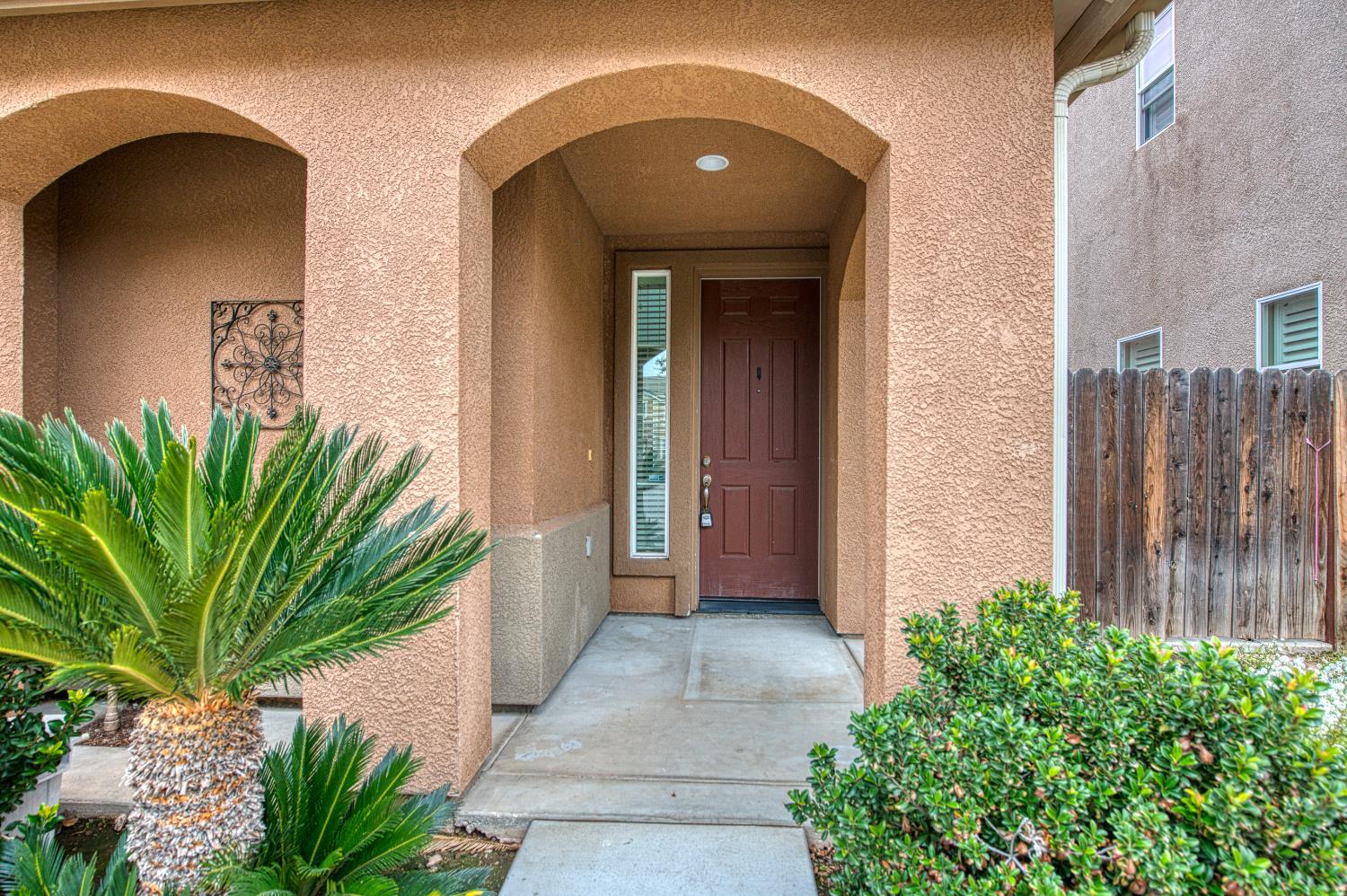 4386 W Artemisa Dr, Fresno, CA 93722