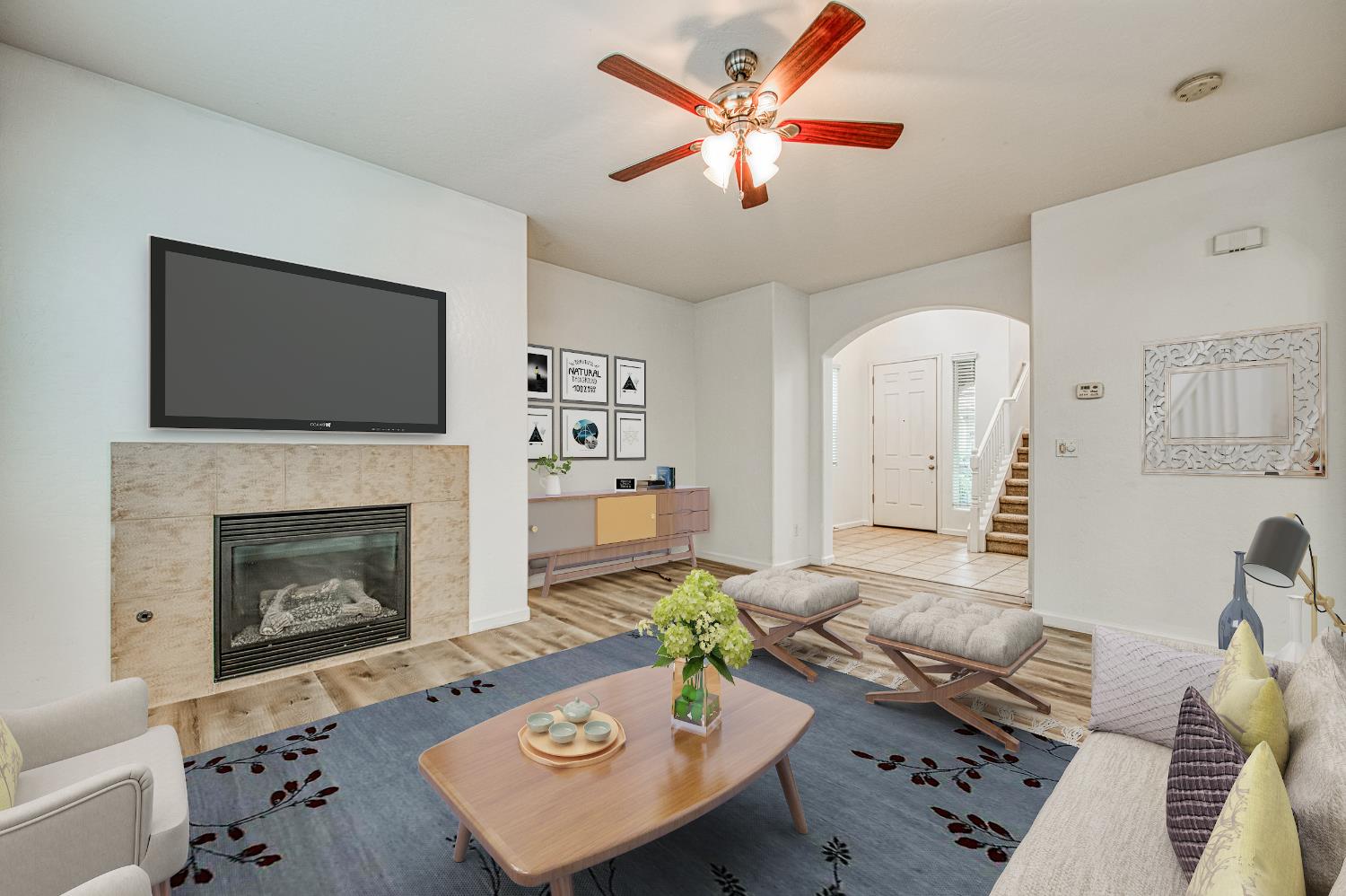 4386 W Artemisa Dr, Fresno, CA 93722