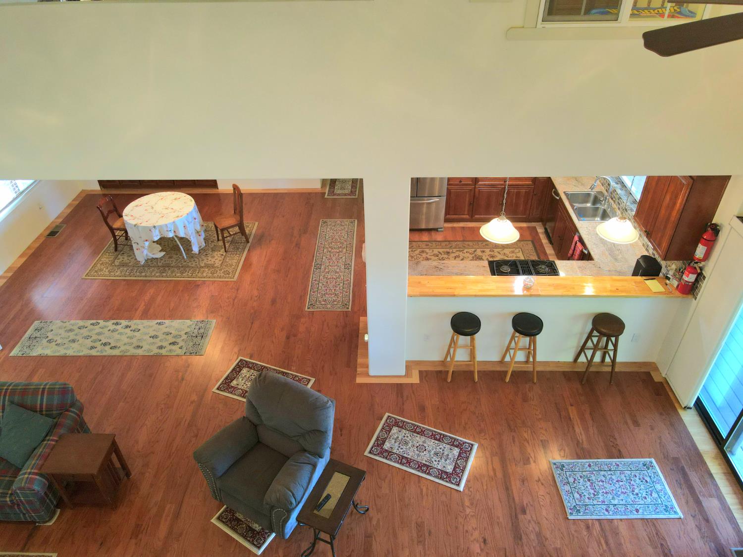 7501 Yosemite Park Way, Yosemite West, CA 95389