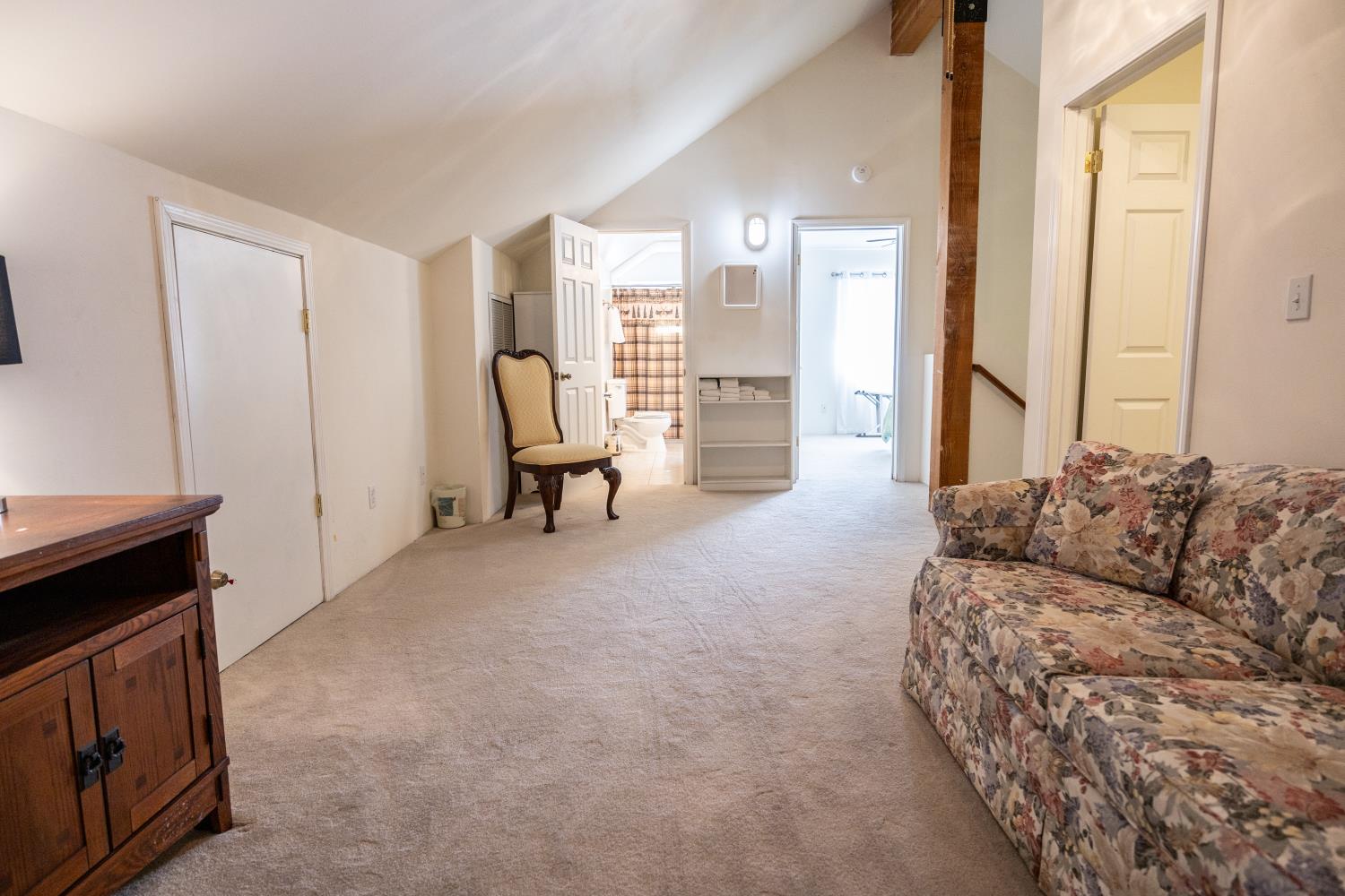 7501 Yosemite Park Way, Yosemite West, CA 95389